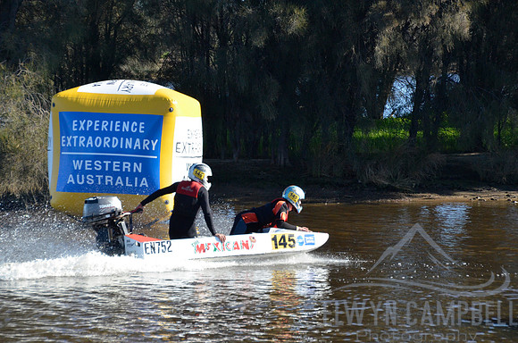 Finish at Bayswater, Swan River