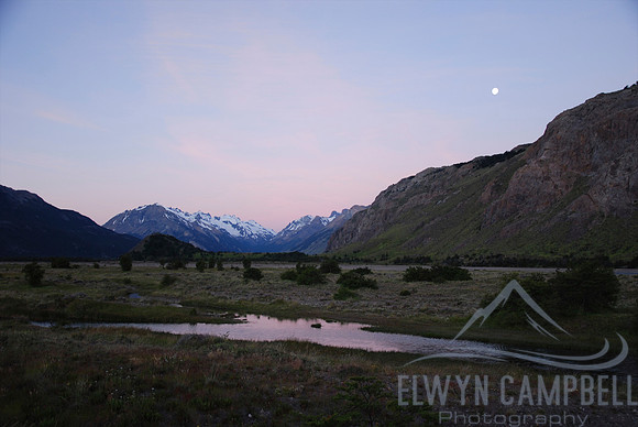 El Chaiten moonrise
