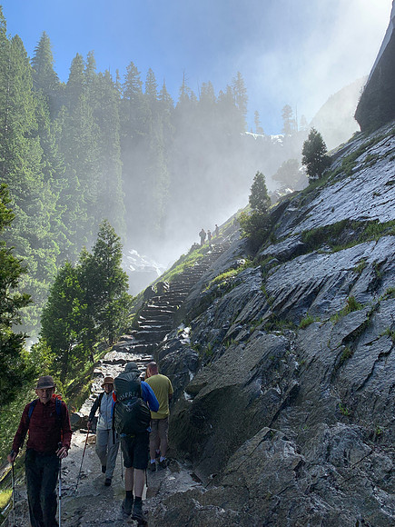 Yosemite - Merced River Hike - Mist Trail