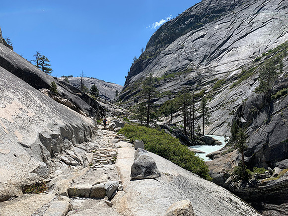 Yosemite - Merced River Hike