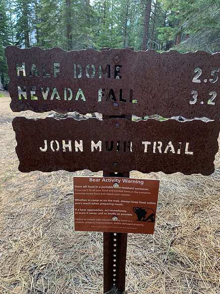 Yosemite - Merced River Hike