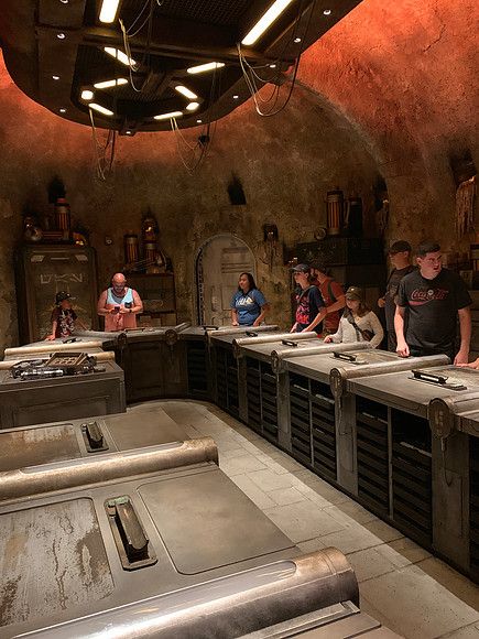 Disneyland - lightsaber workshop