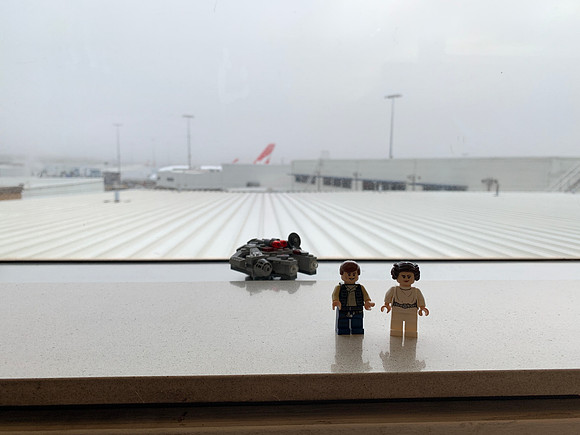 Waiting in the fog at Sydney Airport