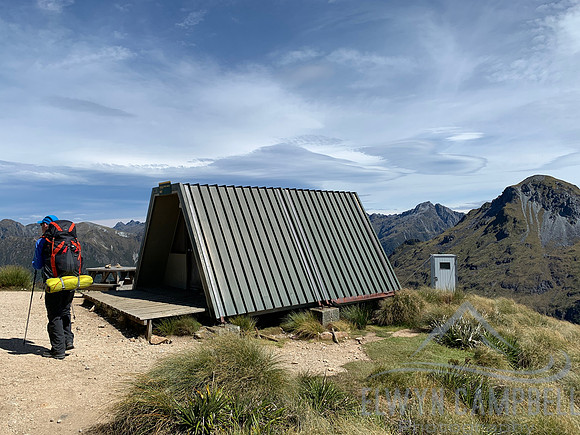 Kepler Track - Hanging Valley emergency shelter